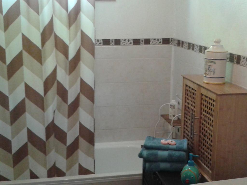 B&B Le Clos Des Cigales Cassis Zimmer foto