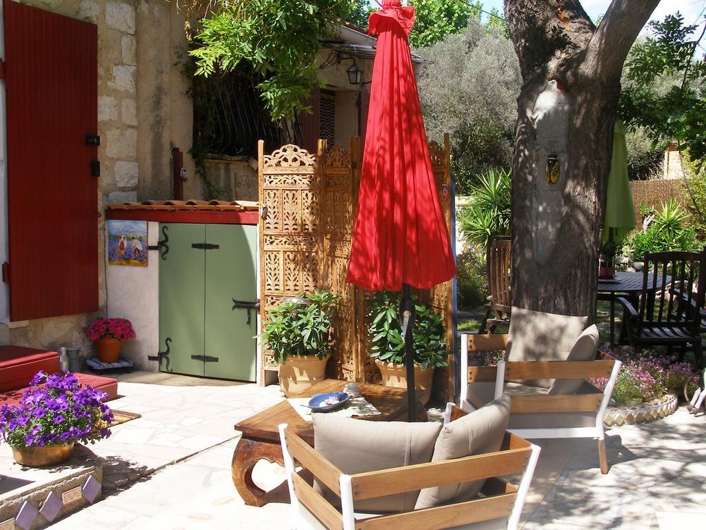 B&B Le Clos Des Cigales Cassis Exterior foto